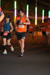 BIB: 26530, 22137
                            <button type="button" onclick="openModal(20909256)" class="btn btn-primary btn-sm float-right btn-popup" data-toggle="modal" data-target=".modal-high-quality">
                        <i class="fas fa-shopping-cart"></i> Add to Cart
                    </button>
                                            <button type="button" onclick="isThisMe(20909256, true)" class="btn btn-success btn-sm float-right btn-popup btn-isme hidden" data-toggle="tooltip" data-placement="bottom" title="นี่คือรูปของคุณใช่ไหม คลิกที่นี่เพื่อเอาเข้าอัลบั้ม">
                        <i class="fas fa-plus"></i> Add to album
                    </button>
                    <button type="button" onclick="isThisMe(20909256, false)" class="btn btn-warning btn-sm float-right btn-popup btn-isnotme hidden">
                        <i class="fas fa-ban"></i> Remove from album
                    </button>